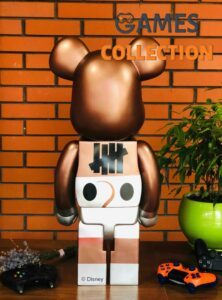 Bearbrick x Undefeated x Disney Mickey 1000% (70см)
