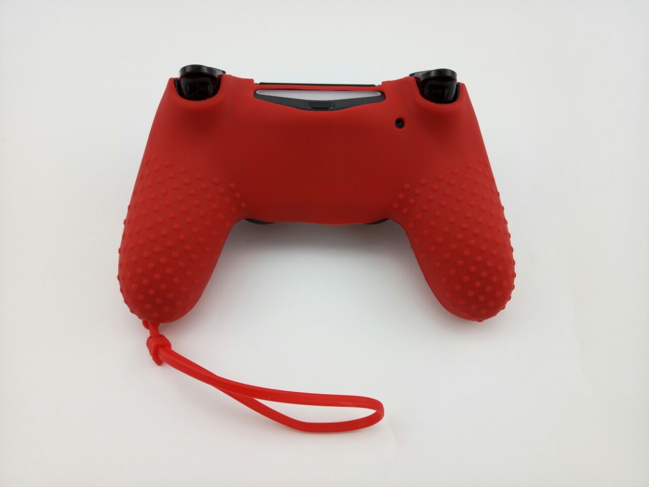 Силиконовый чехол для джойстика PS4 с ремешком(Красный)