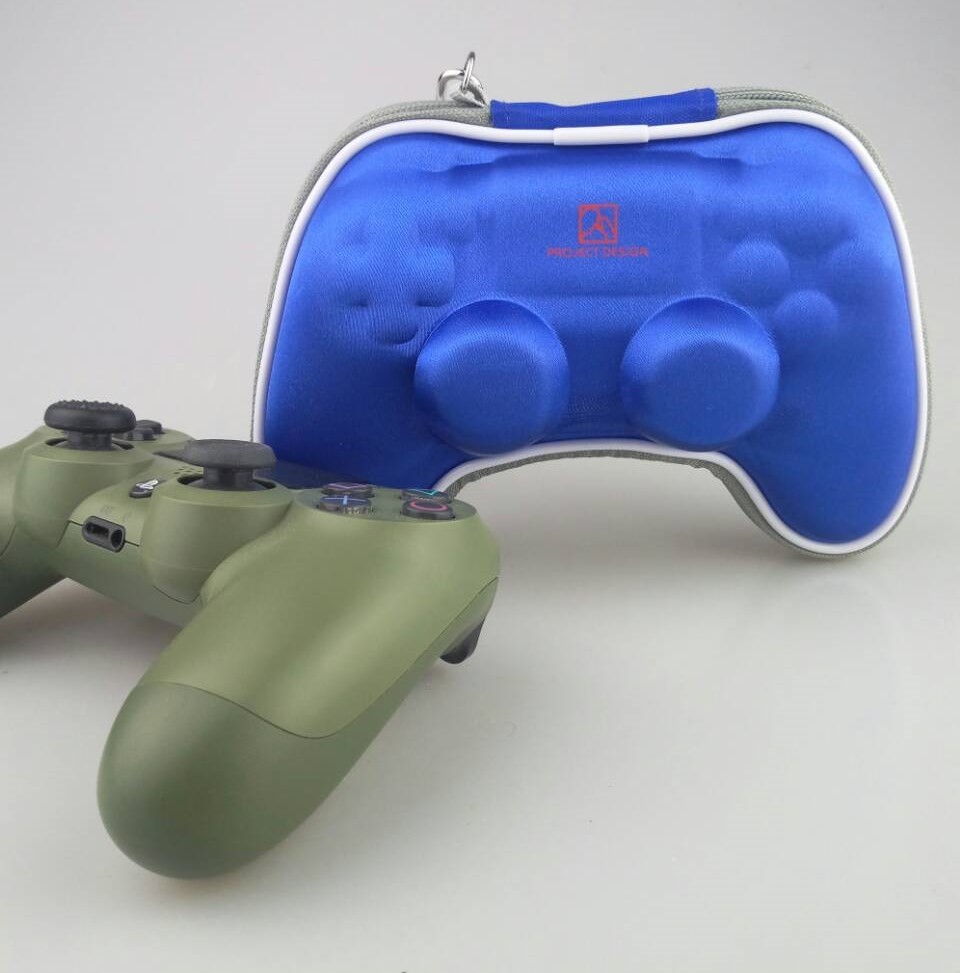 Защитный чехол (PS4)