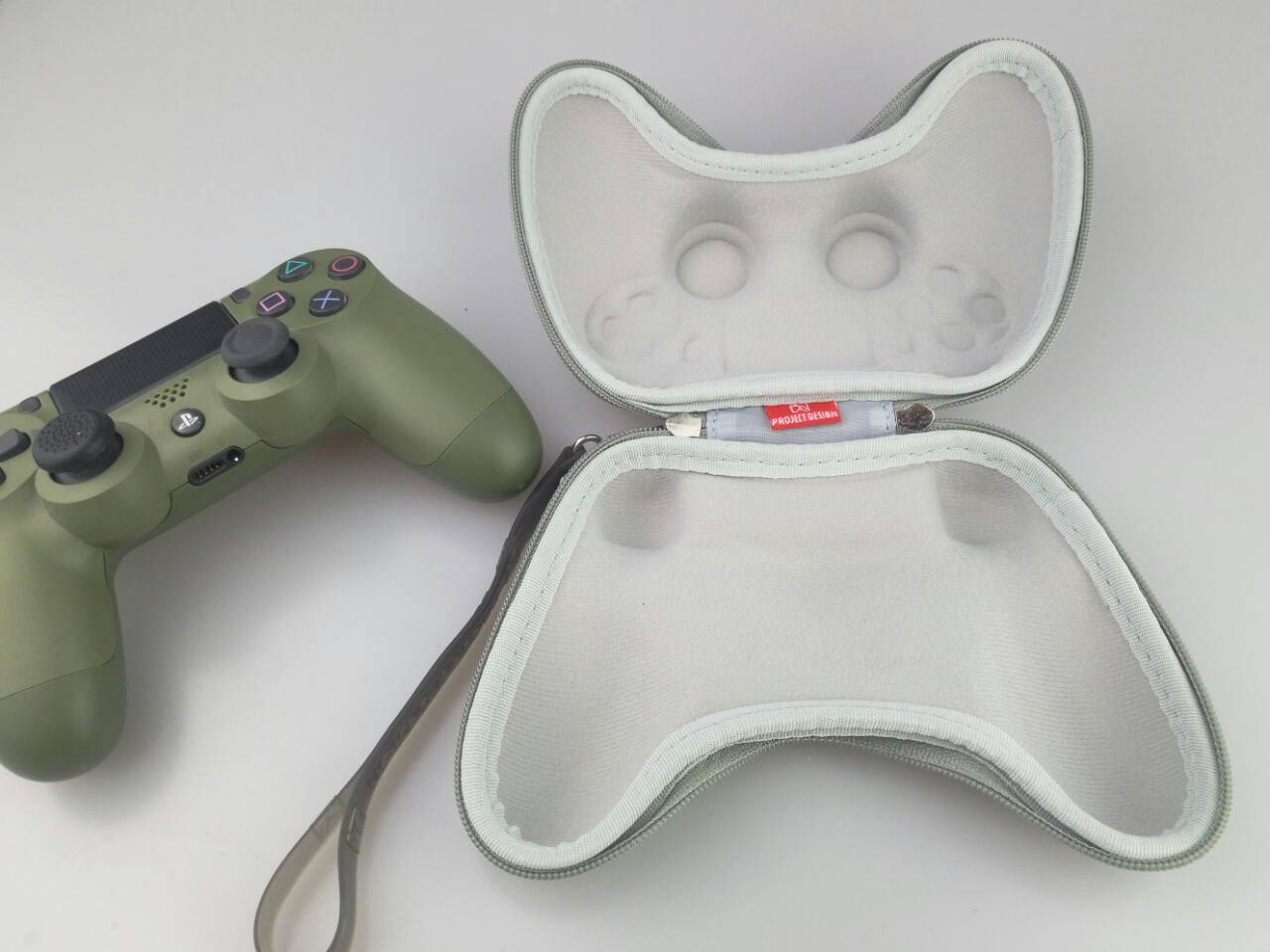 Защитный чехол (PS4)