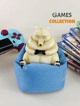 Білий ведмідь на подушці (фігурка)-thumb